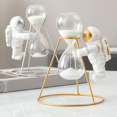 Hourglass Mini Astronaut