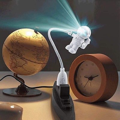 Lampe Astronaute USB - lampe espace - deco scientifique