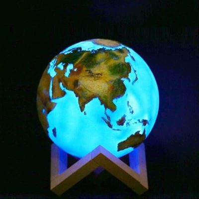 Lampe Planète Terre - lampe espace - deco scientifique