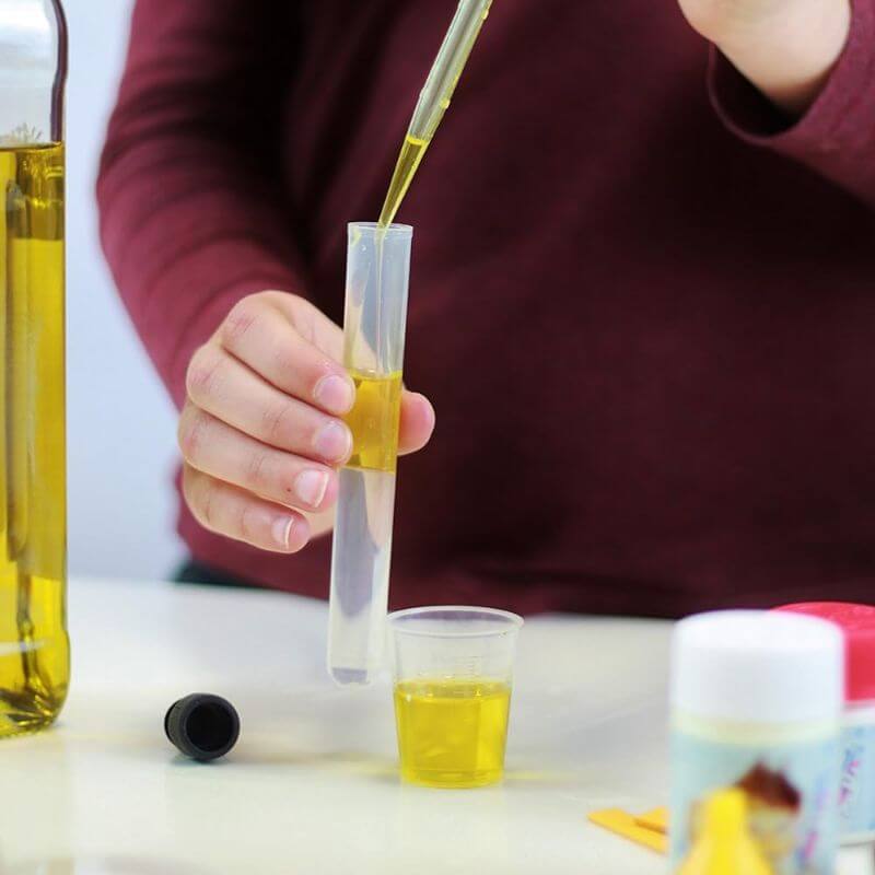 Chemistry Set 150 Experiments - Image 3