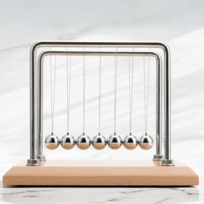 Wooden Newton's Cradle - Image 3